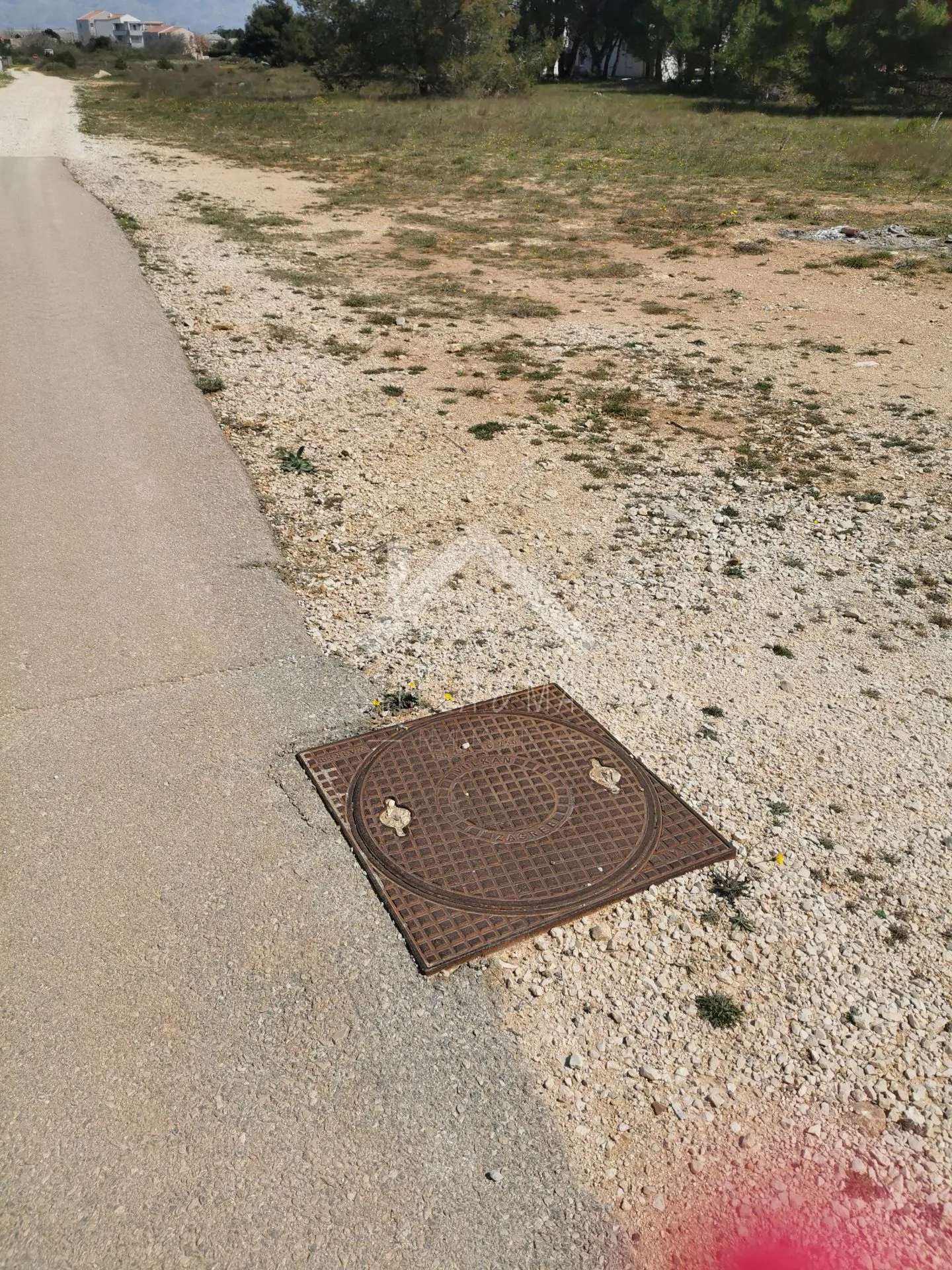 građevinsko zemljište u blizini centra - vir - slika 2