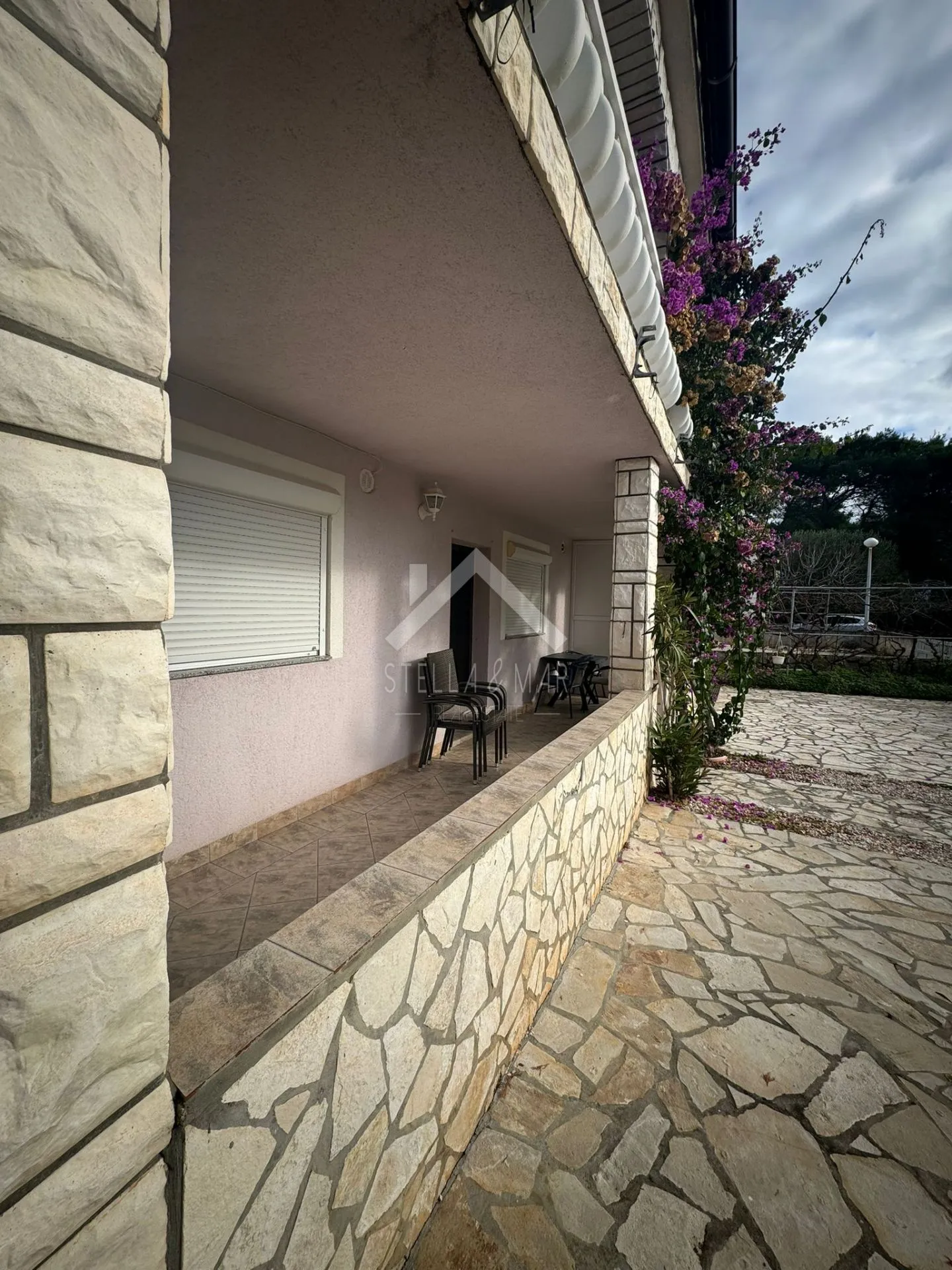 kuća sa dva stana + studio, miran predio -vir - slika 4