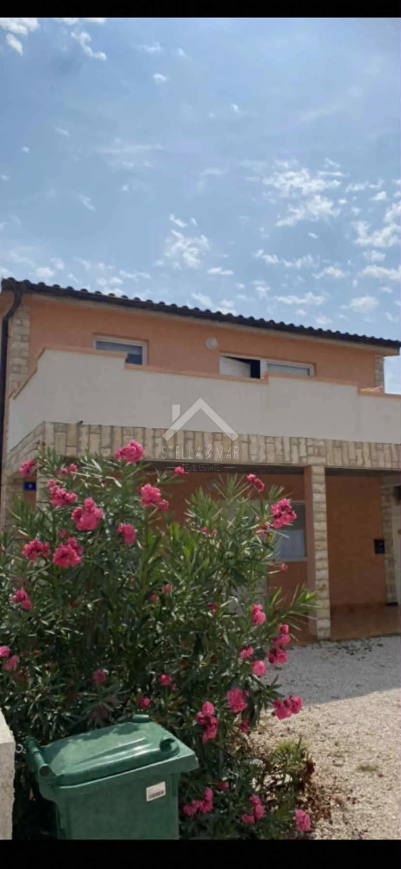 kuća sa dva apartmana - vir - slika 2