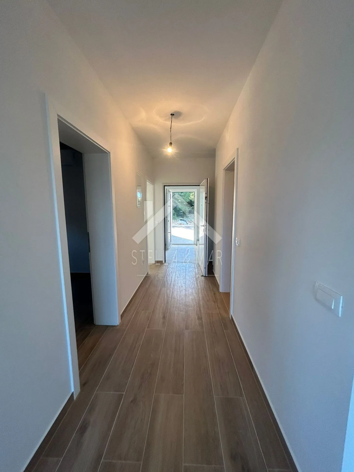 trosoban apartman sa pogledom na more - vir - slika 7