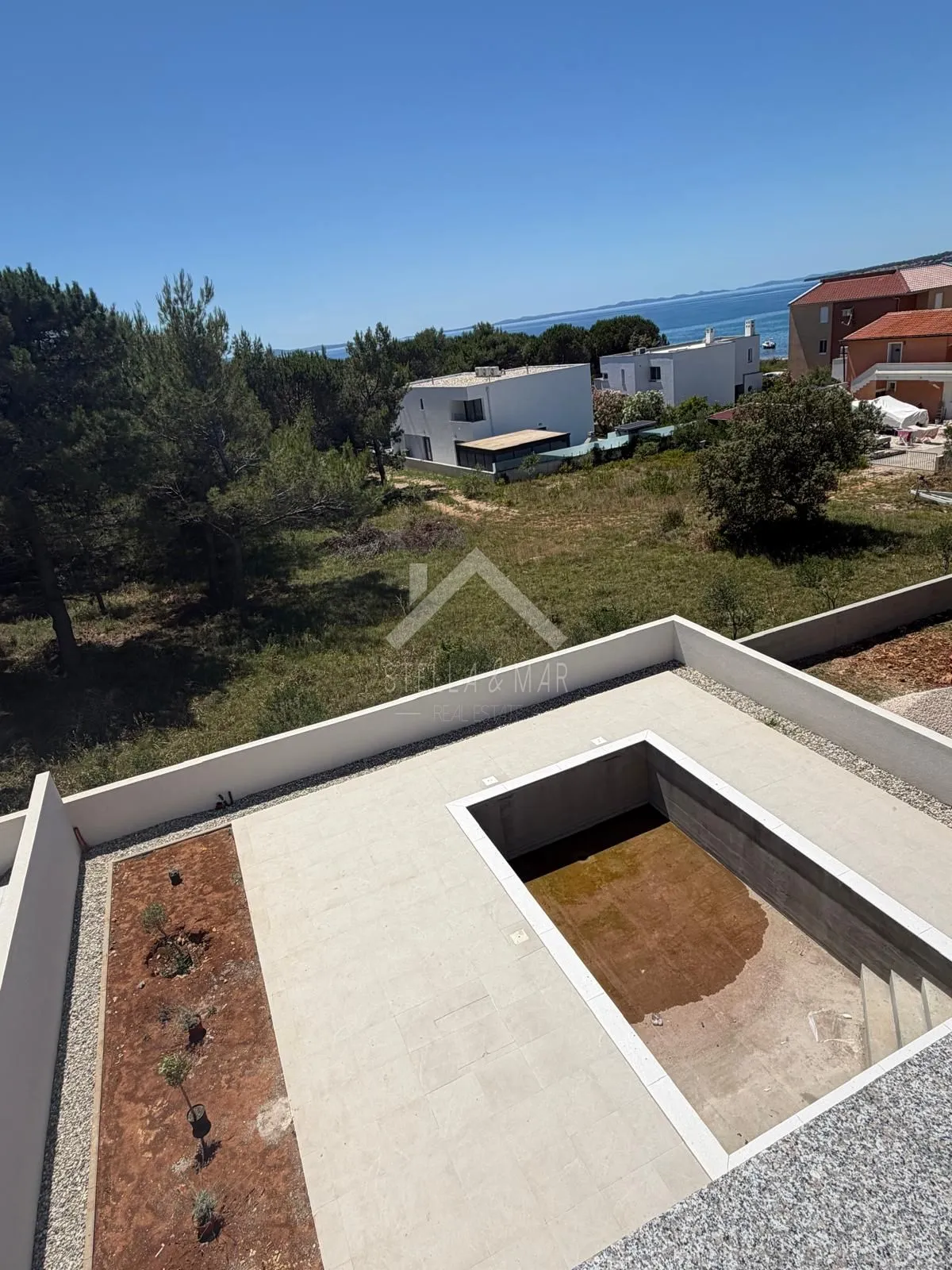 moderna, vrlo komforna vila sa bazenom 150m do mora - vir - slika 39
