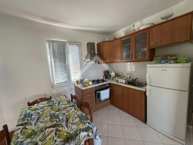 kuća sa dva stana, atraktivna lokacija - zadar - slika 31