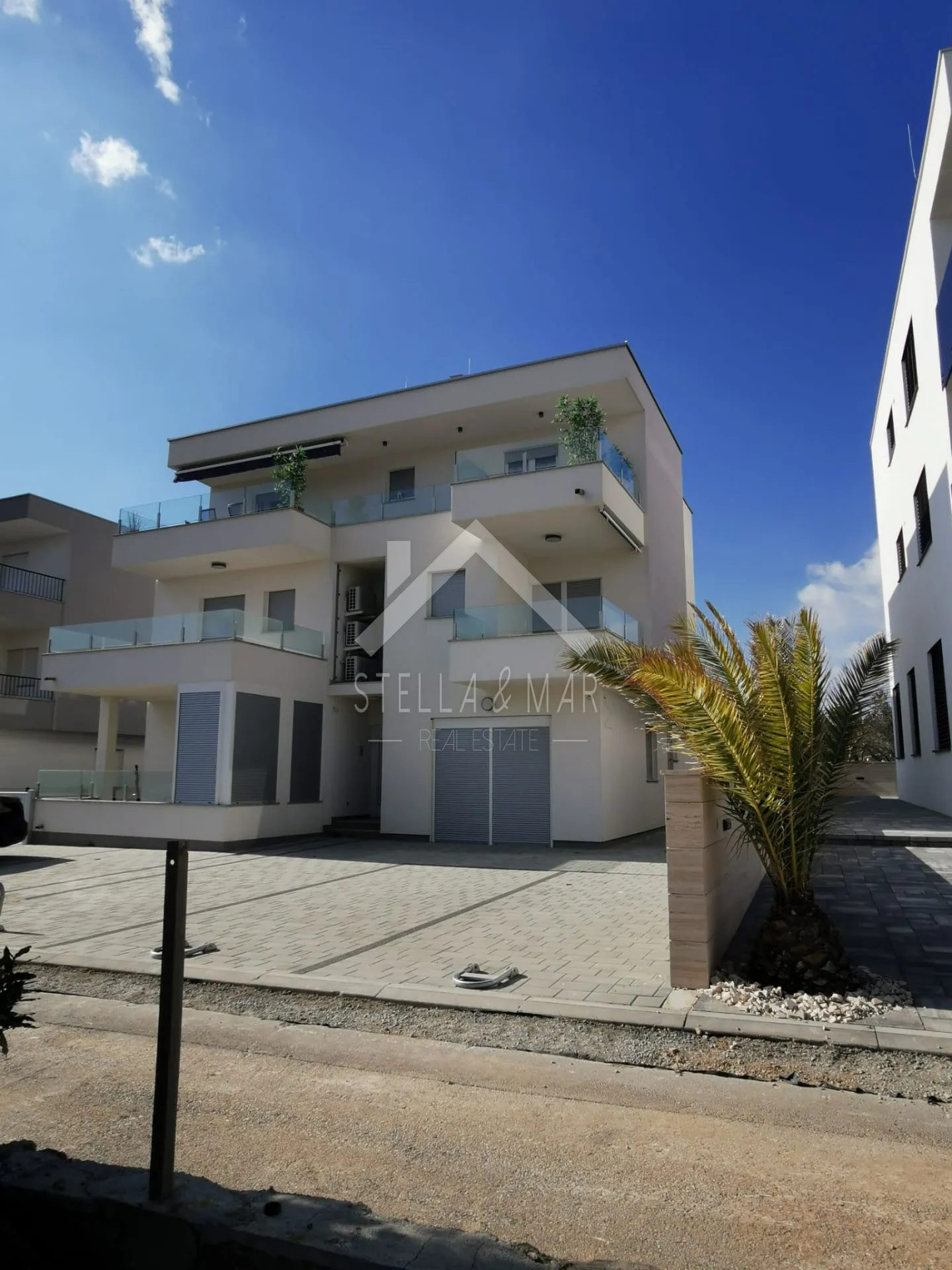 penthouse sa pogledom na more centar- vir - slika 32