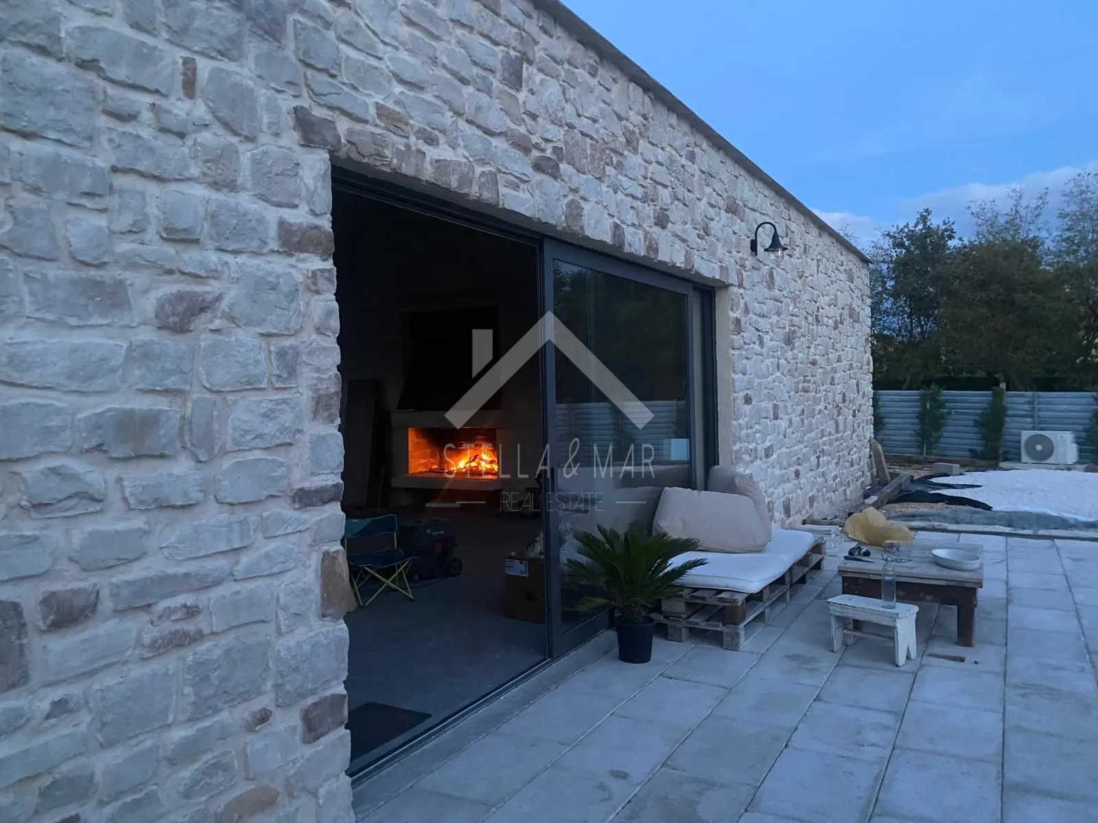 ekskluzivna kamena villa dizajnerski interijer - poljica, zadar - slika 22