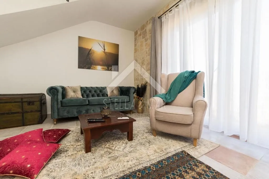 vila sa bazenom - zaton - slika 9