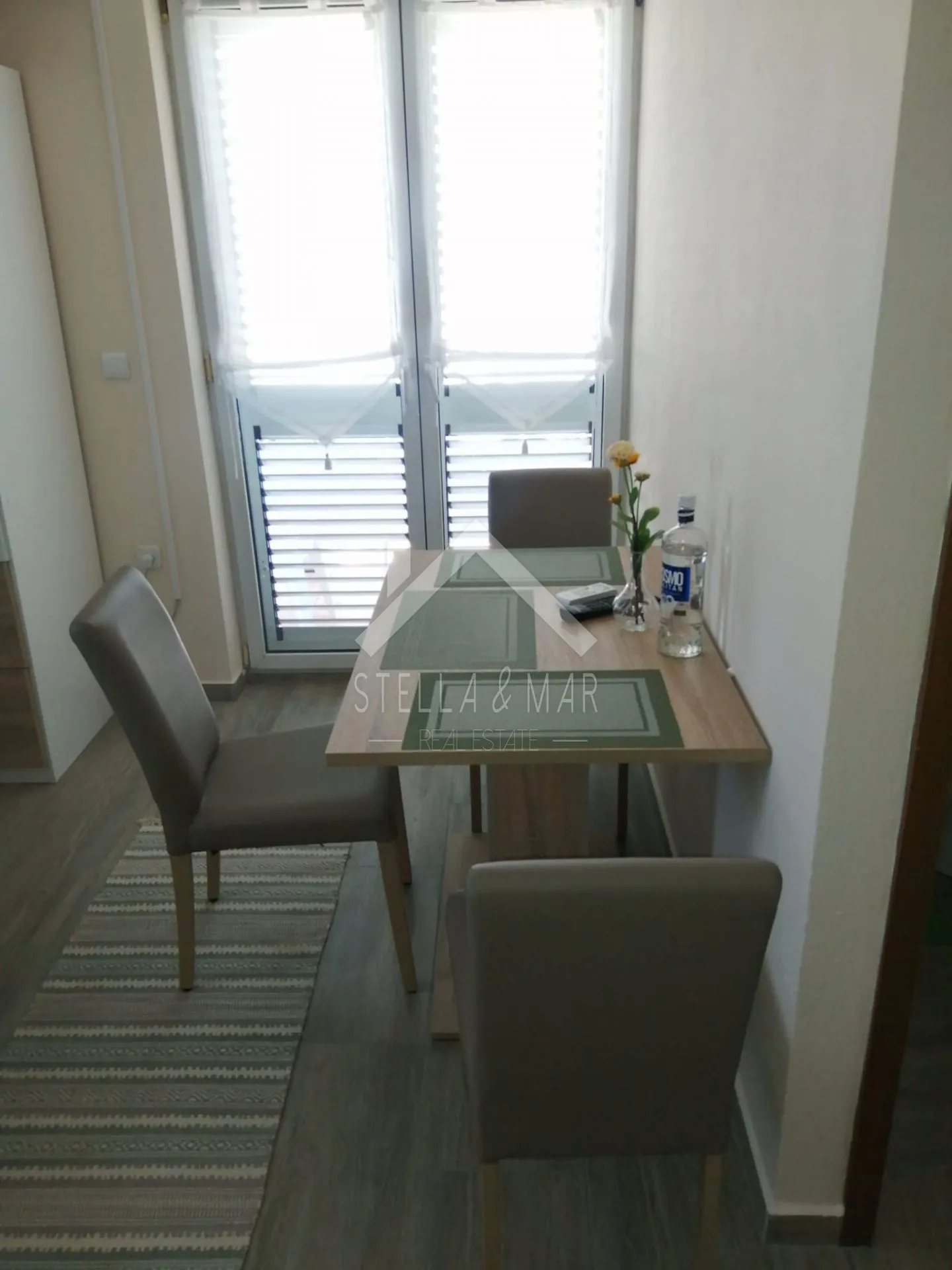 kuća sa 5 apartmana, garaža, podrum - vir, centar - slika 25