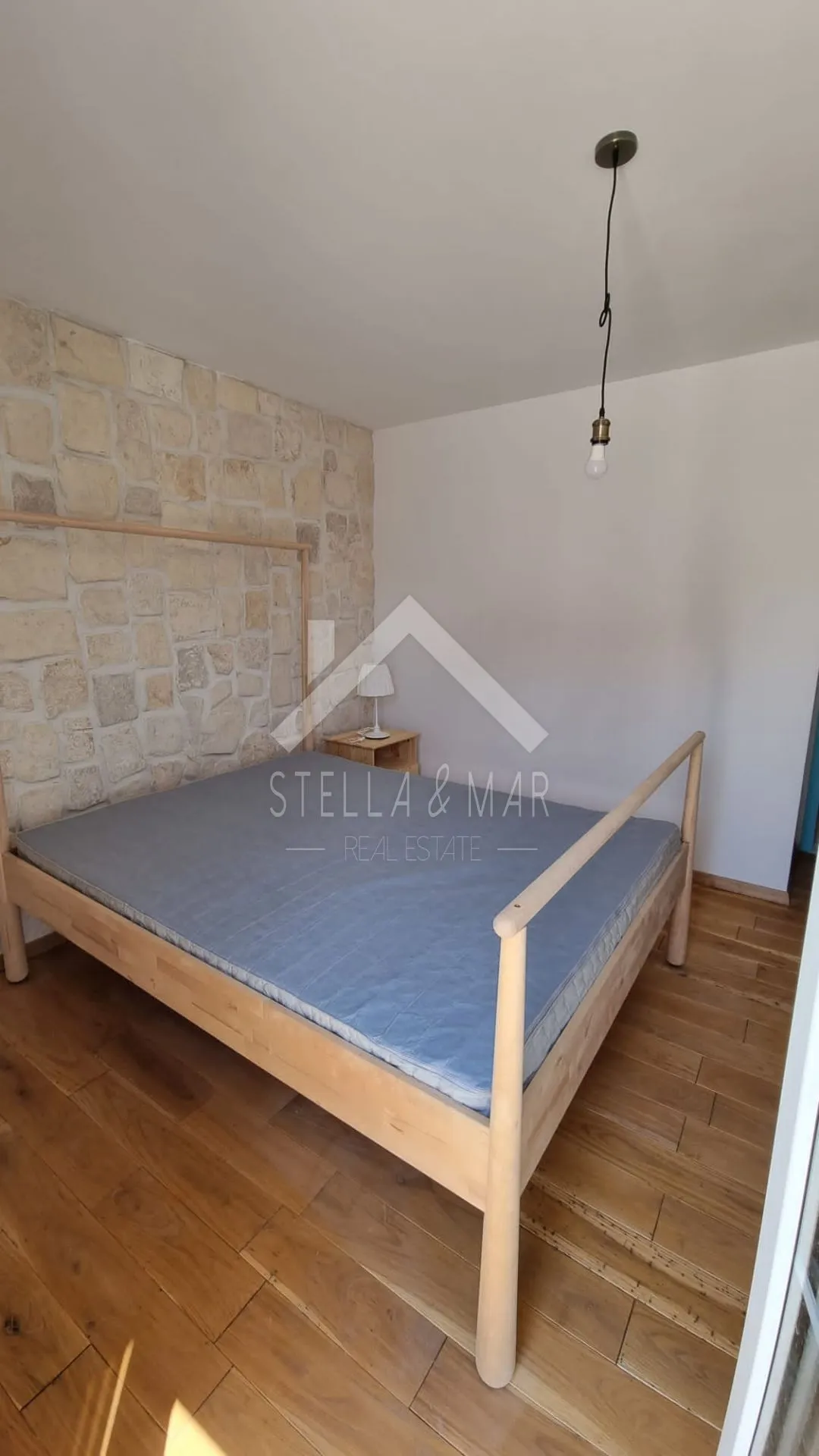 kamena kuća, miran dio, velika okućnica - ninski stanovi - slika 12