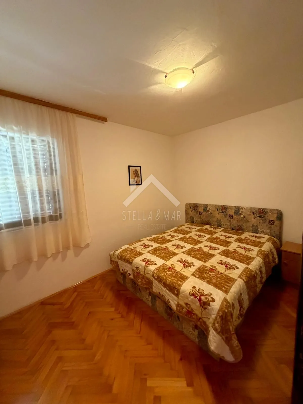 kuća sa 3 stana, prostrana parcela, centar - vir - slika 19