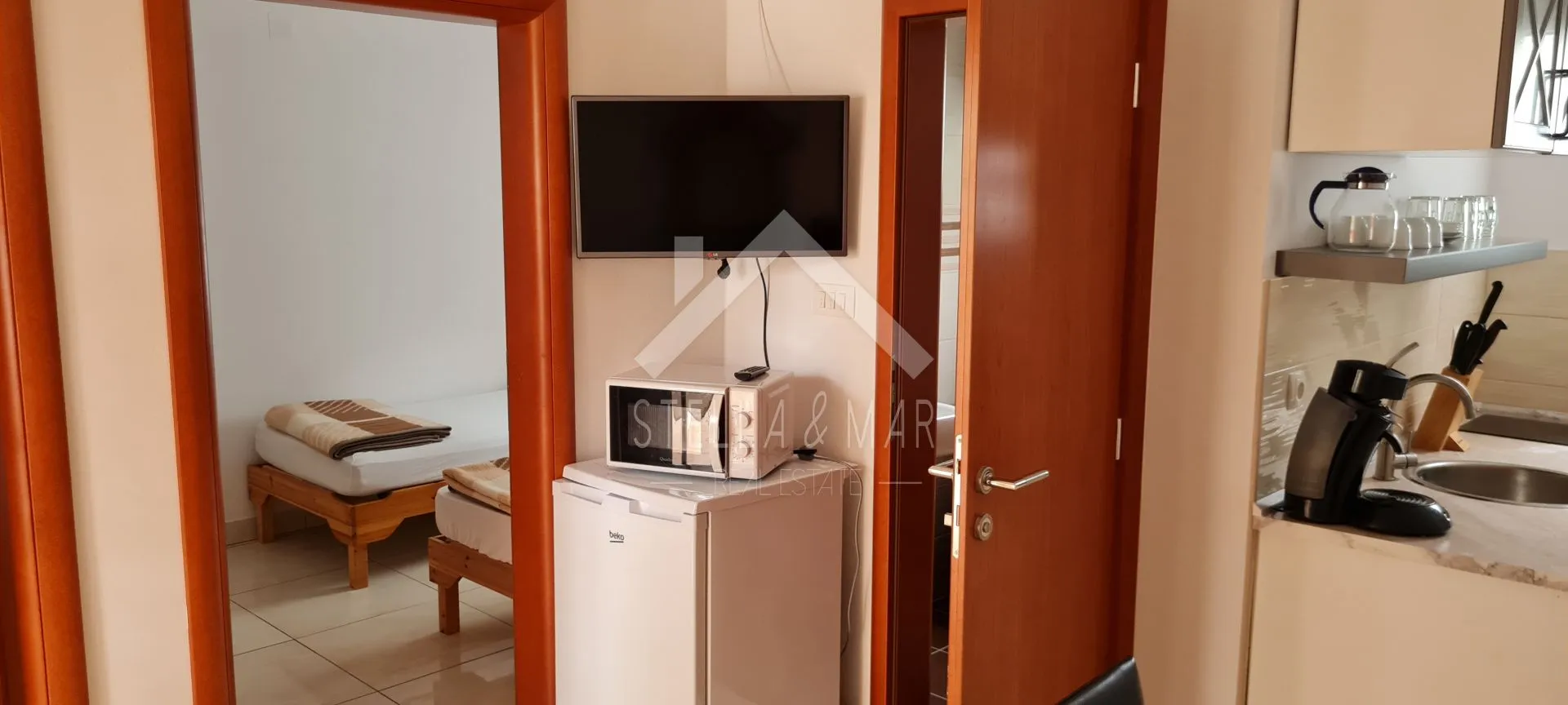 kuća sa 4 apartmana, južna strana - vir - slika 23