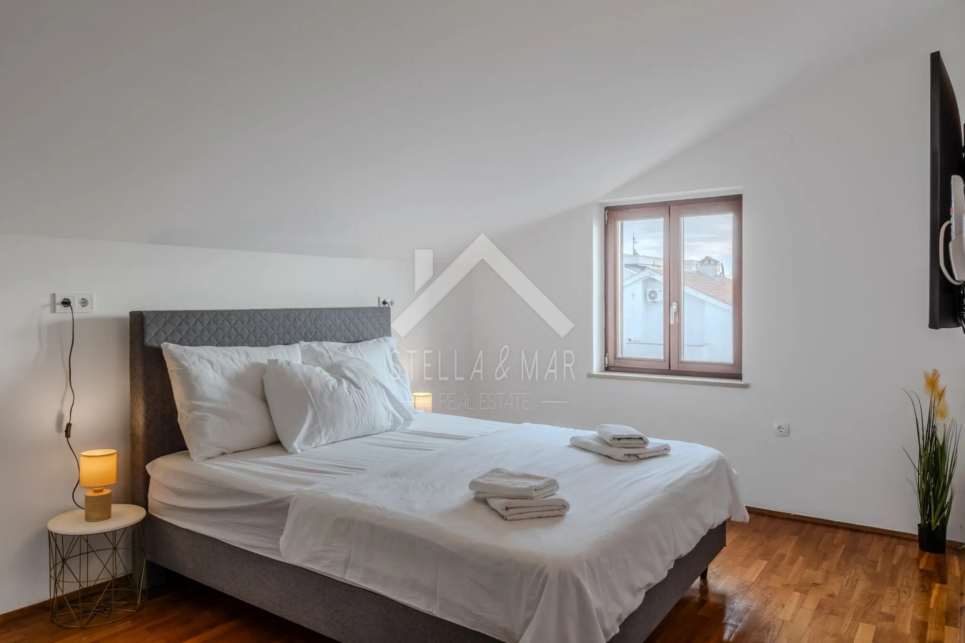 prekrasan apartman sa pogledom na more - novalja - slika 33