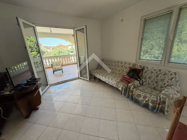 kuća sa dva stana, atraktivna lokacija - zadar - slika 33