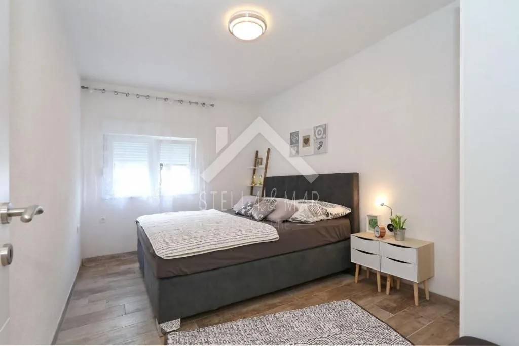 apartmanska kuća, novouređena, pogled na more - vir - slika 22