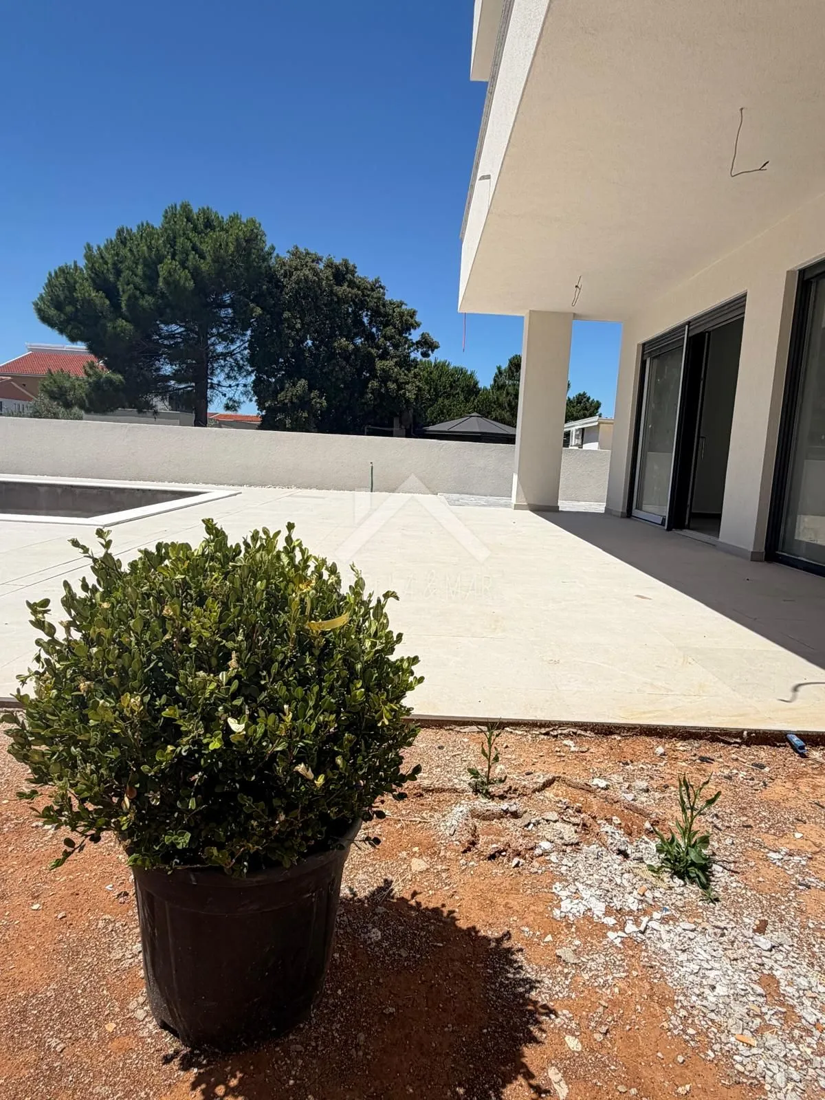 moderna, vrlo komforna vila sa bazenom 150m do mora - vir - slika 9