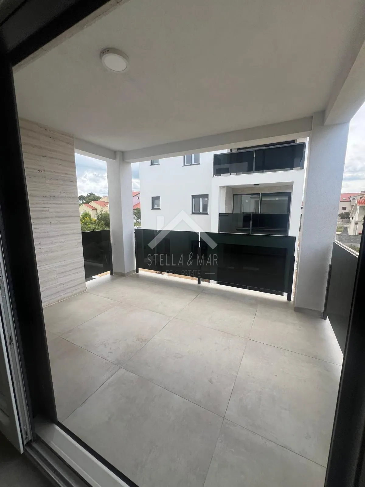 dvosobni apartman, pogled na more, novogradnja - privlaka - slika 2