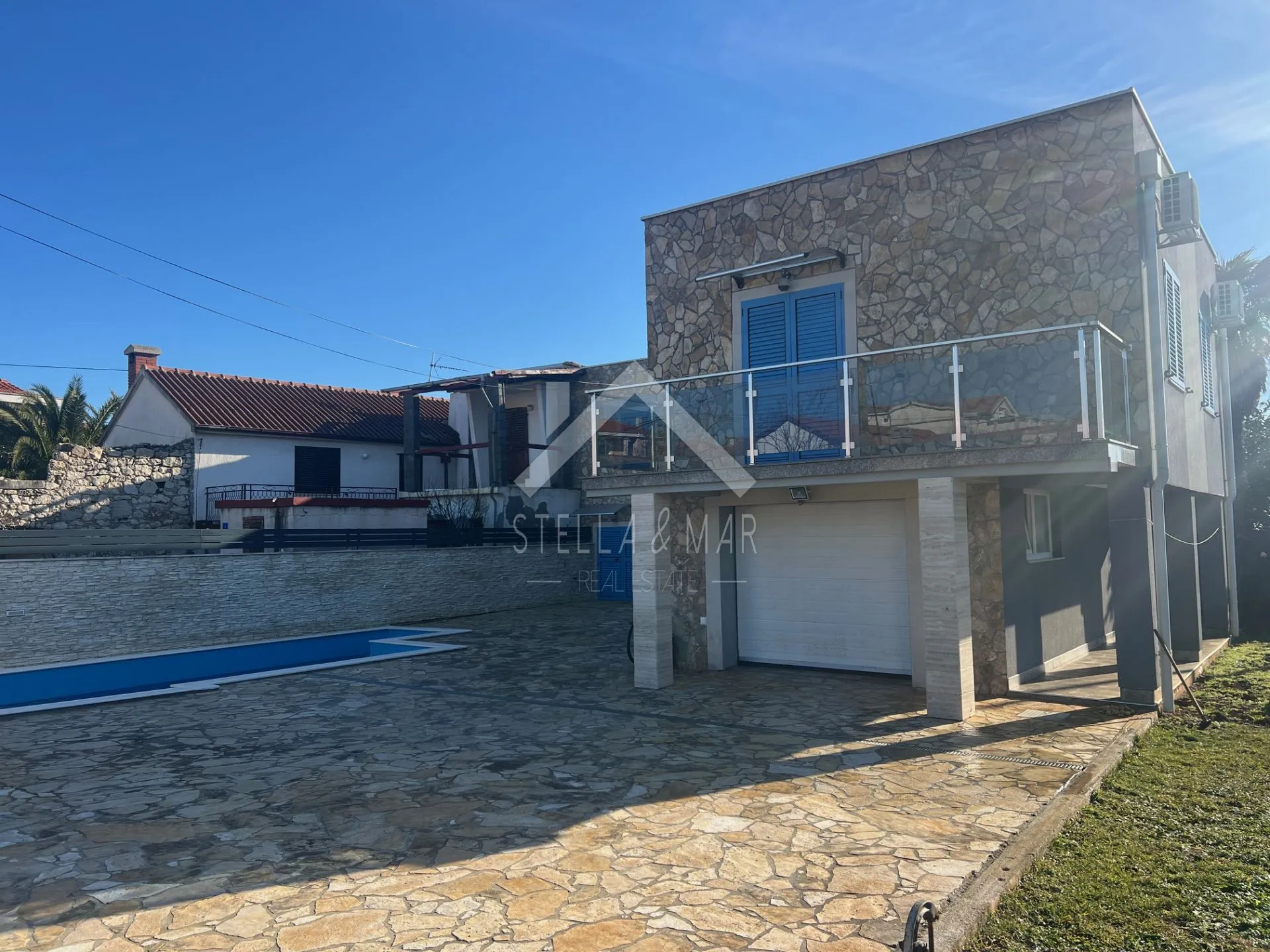 prekrasna mediteranska villa sa bazenom - vir - slika 2