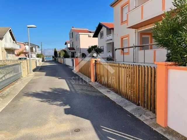 kuća sa 4 apartmana, 50m od mora - nin - slika 4