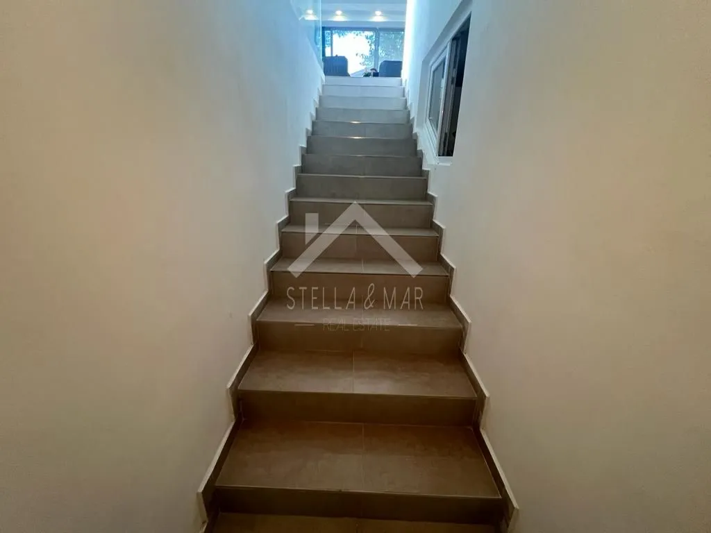 kuća sa 4 apartmana sa pogledom na more - vir - slika 56