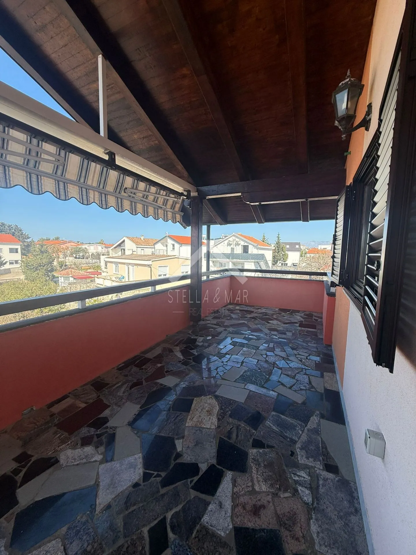 dvosobni apartman, blizina plaže - vir - slika 4