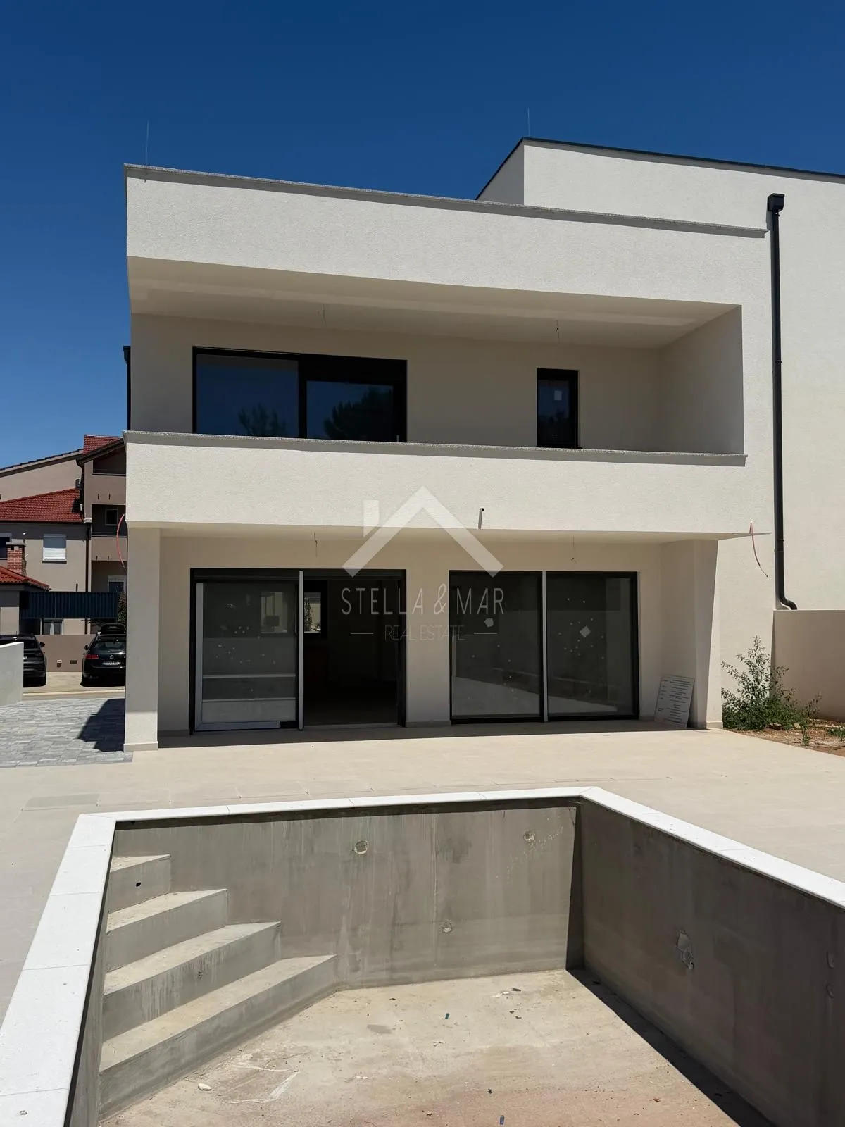 moderna, vrlo komforna vila sa bazenom 150m do mora - vir - slika 48