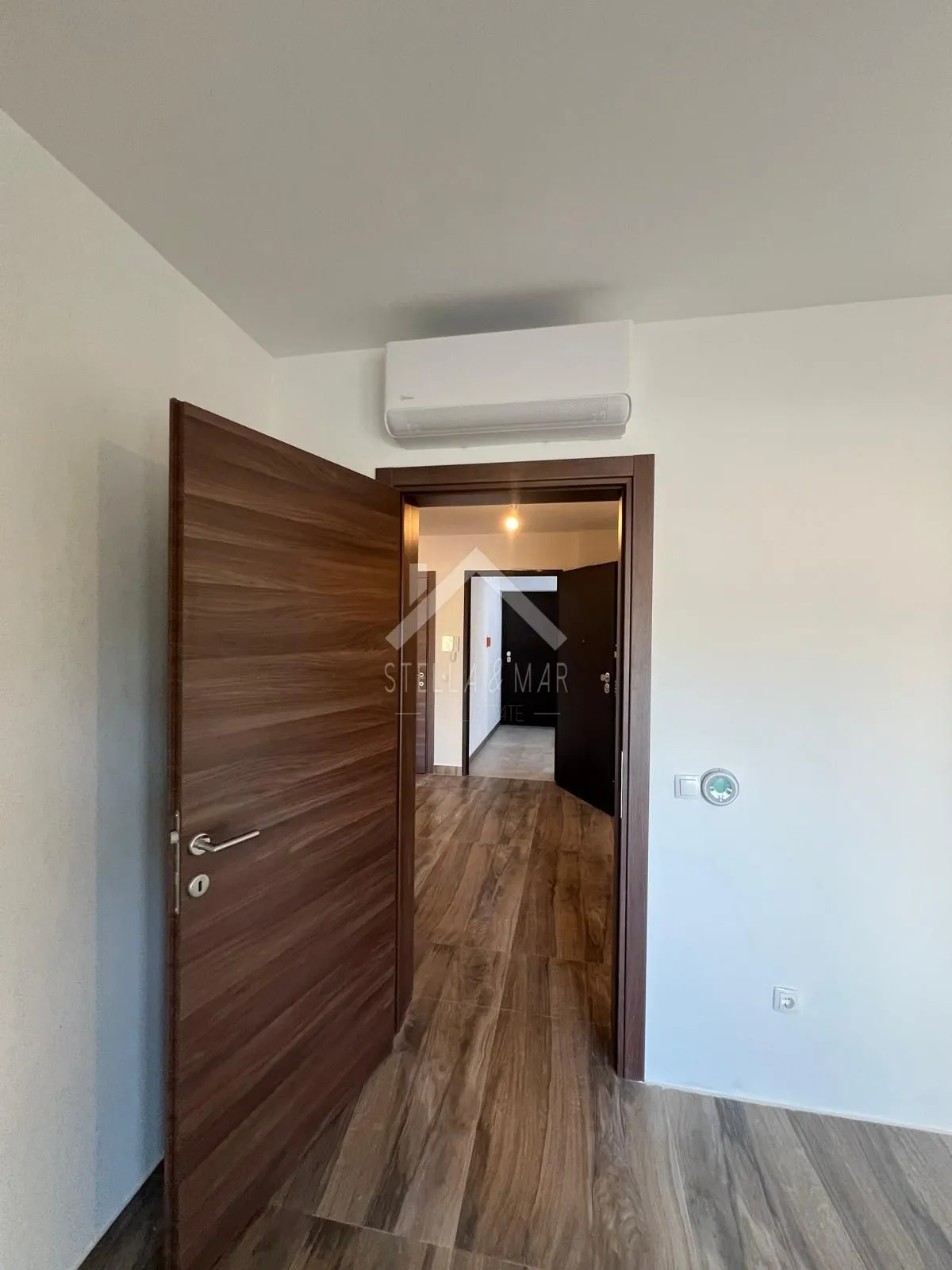 dvosobni apartman sa vrtom - privlaka - slika 12
