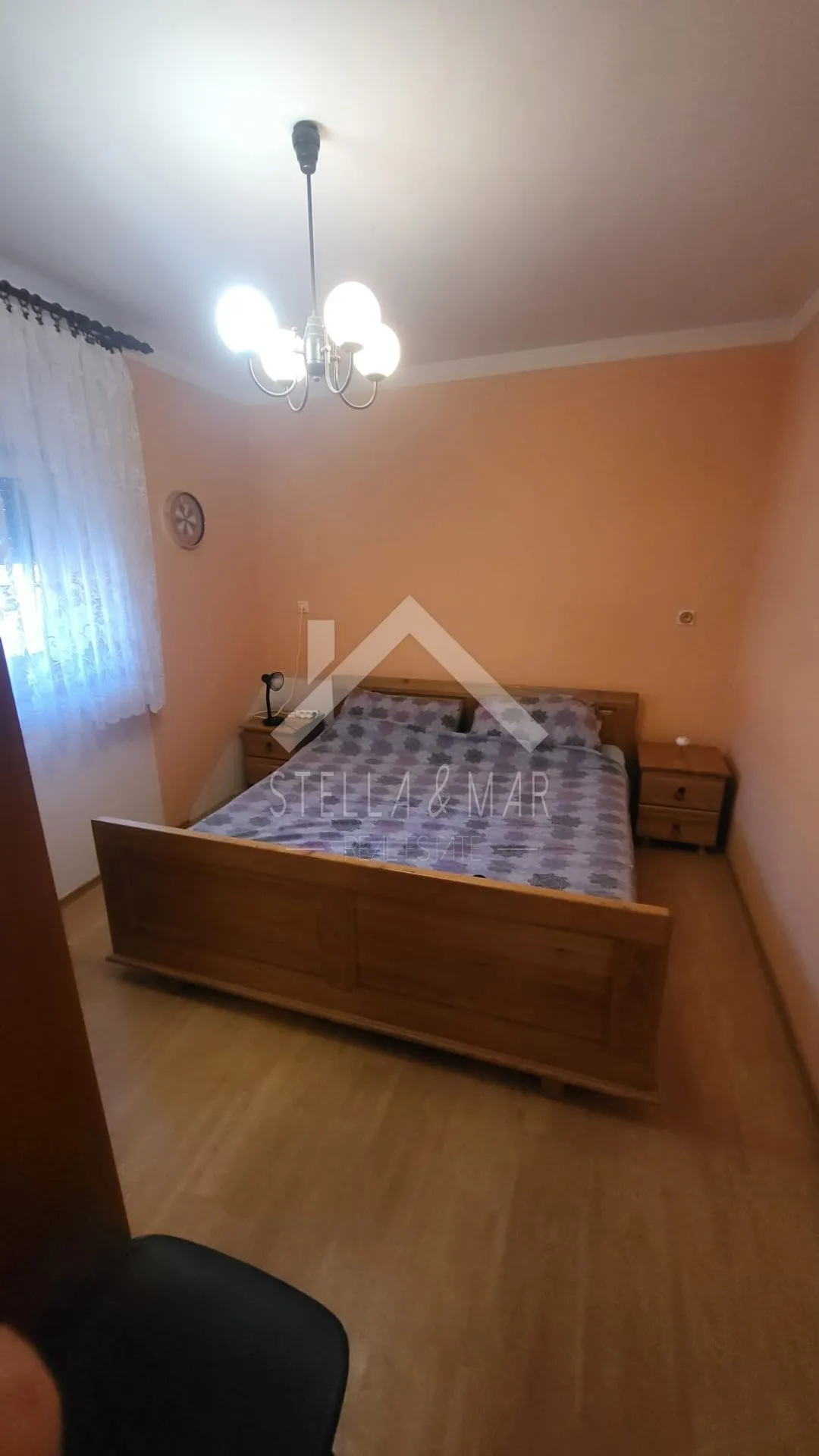 kuća sa 5 apartmana, 150m do mora - vir - slika 9
