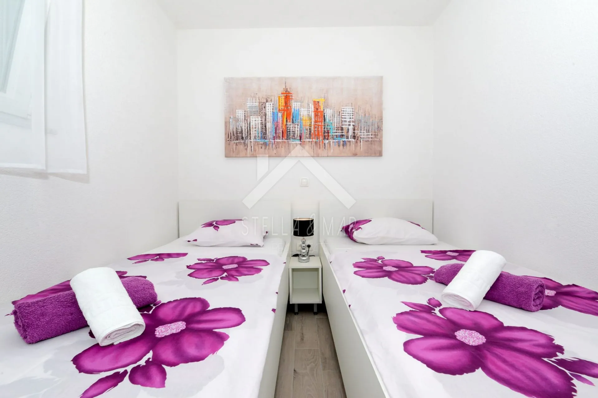 apartman sa 3 pomoćna objekta i bazenom - privlaka - slika 15