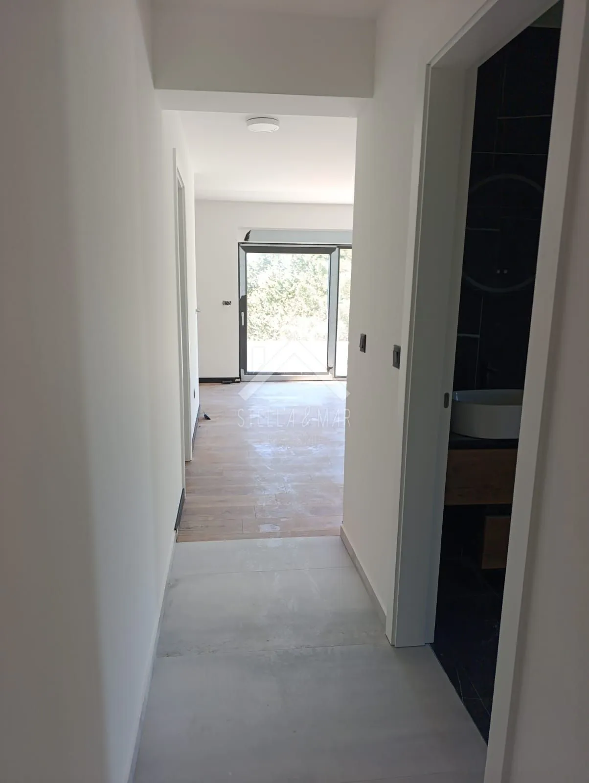trosobni apartman sa krovnom terasom i bazenom - privlaka - slika 7