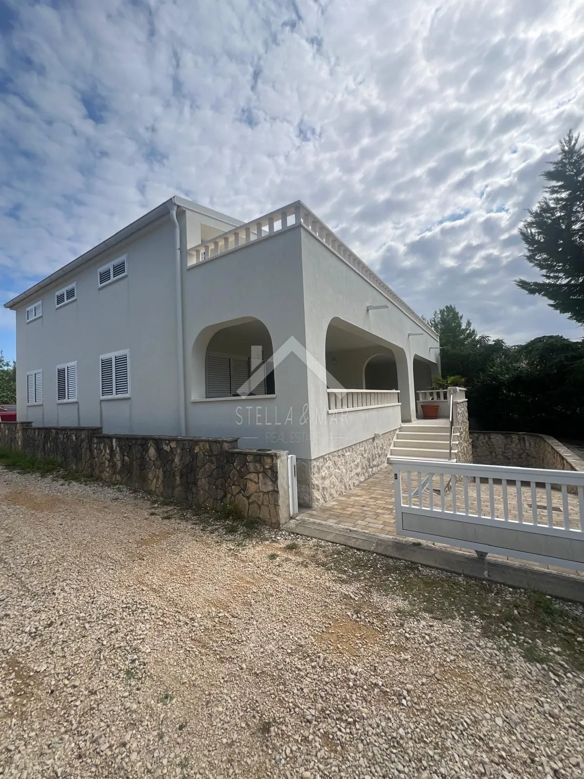kuća, 1.red do mora sa 1842m2 okućnice - vir - slika 4