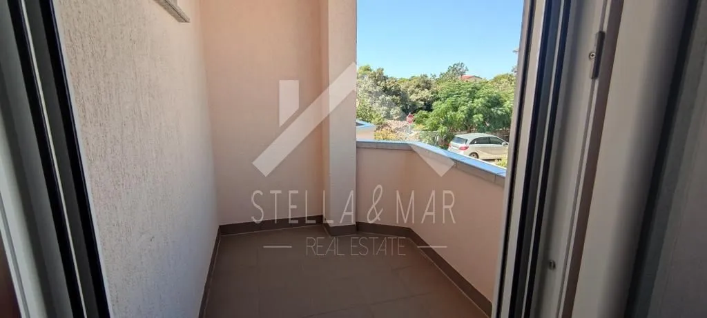 stambeno poslovni objekt sa 7 apartmana - vir - slika 35