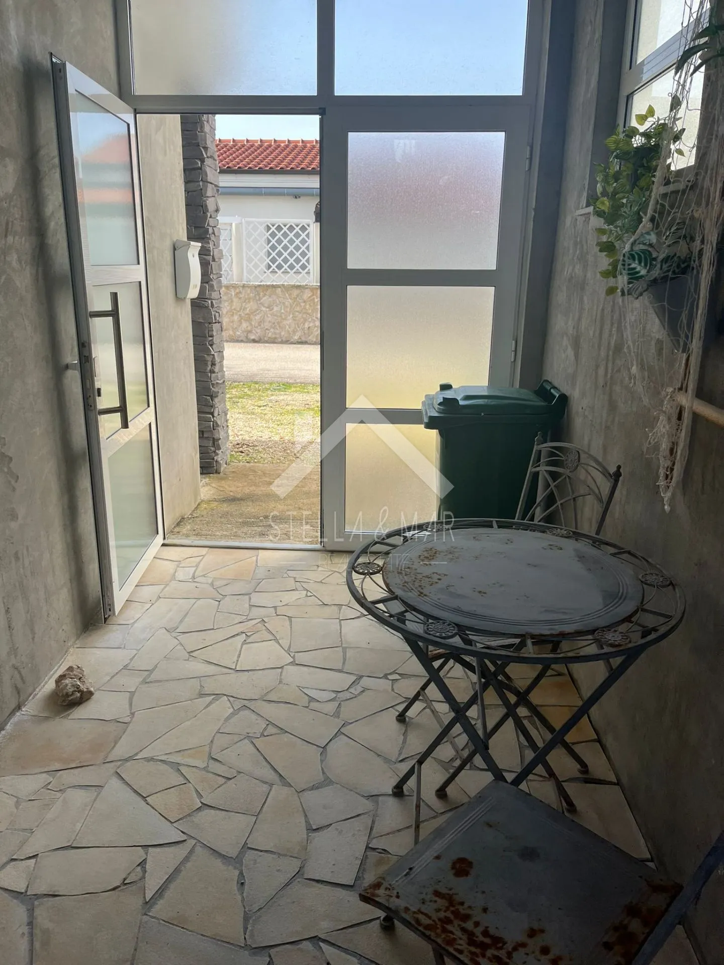 dvojna kuća sa dva stana - vir - slika 17