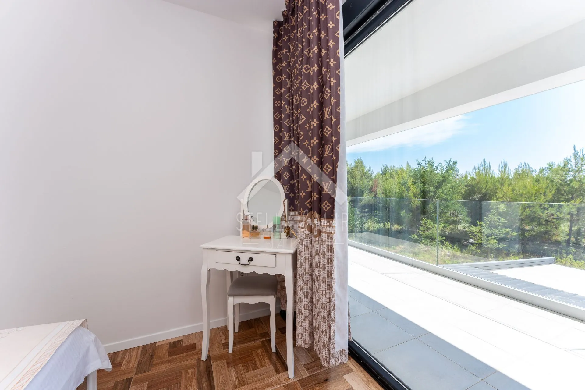 prekrasna villa , prvi red do mora - privlaka - slika 56