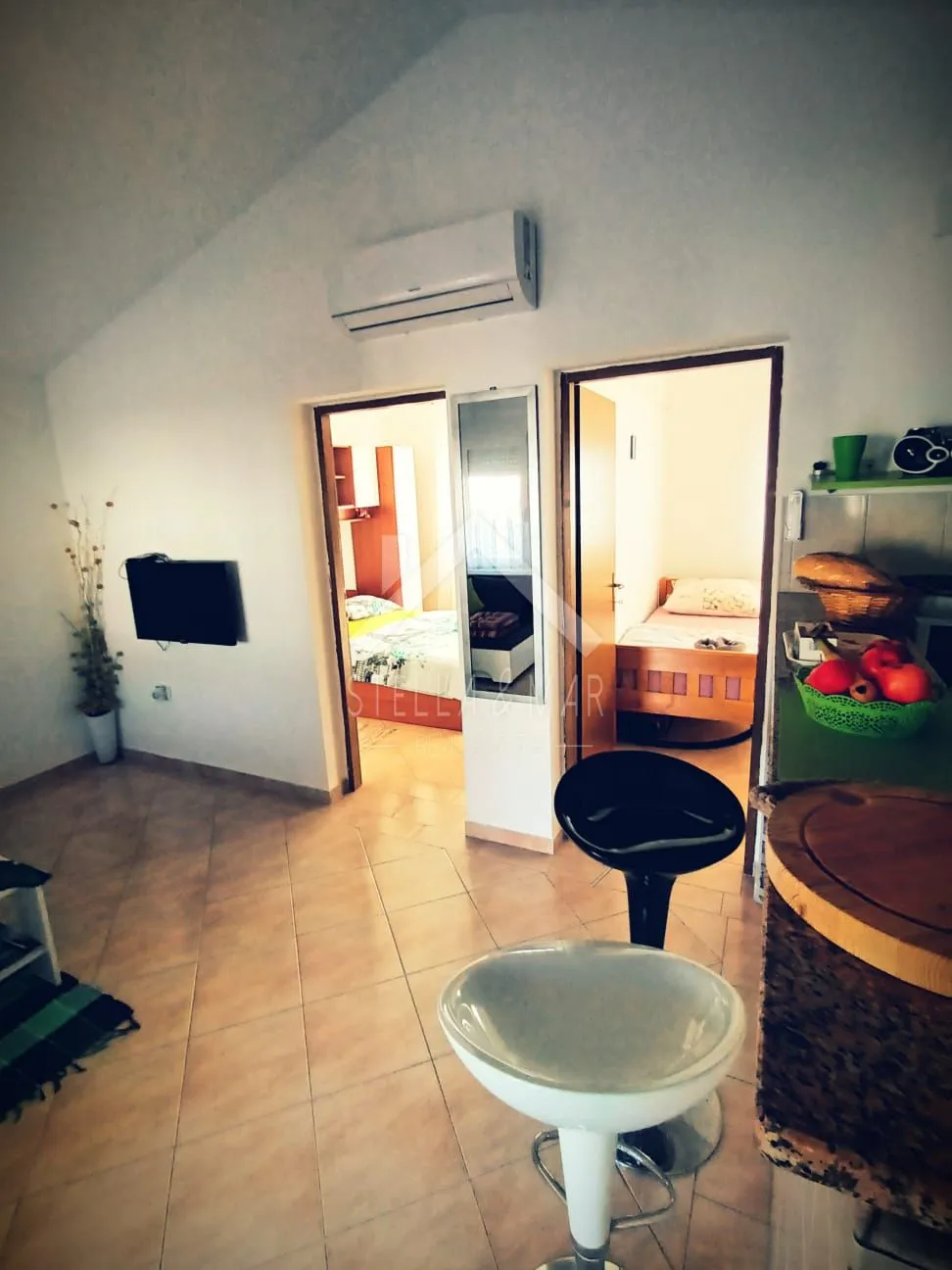 kuća sa 4 apartmana , pogled na more - vir - slika 20