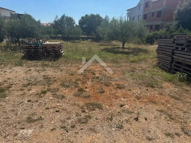građevinsko zemljište sa građevinskom dozvolom bibinje - slika 4