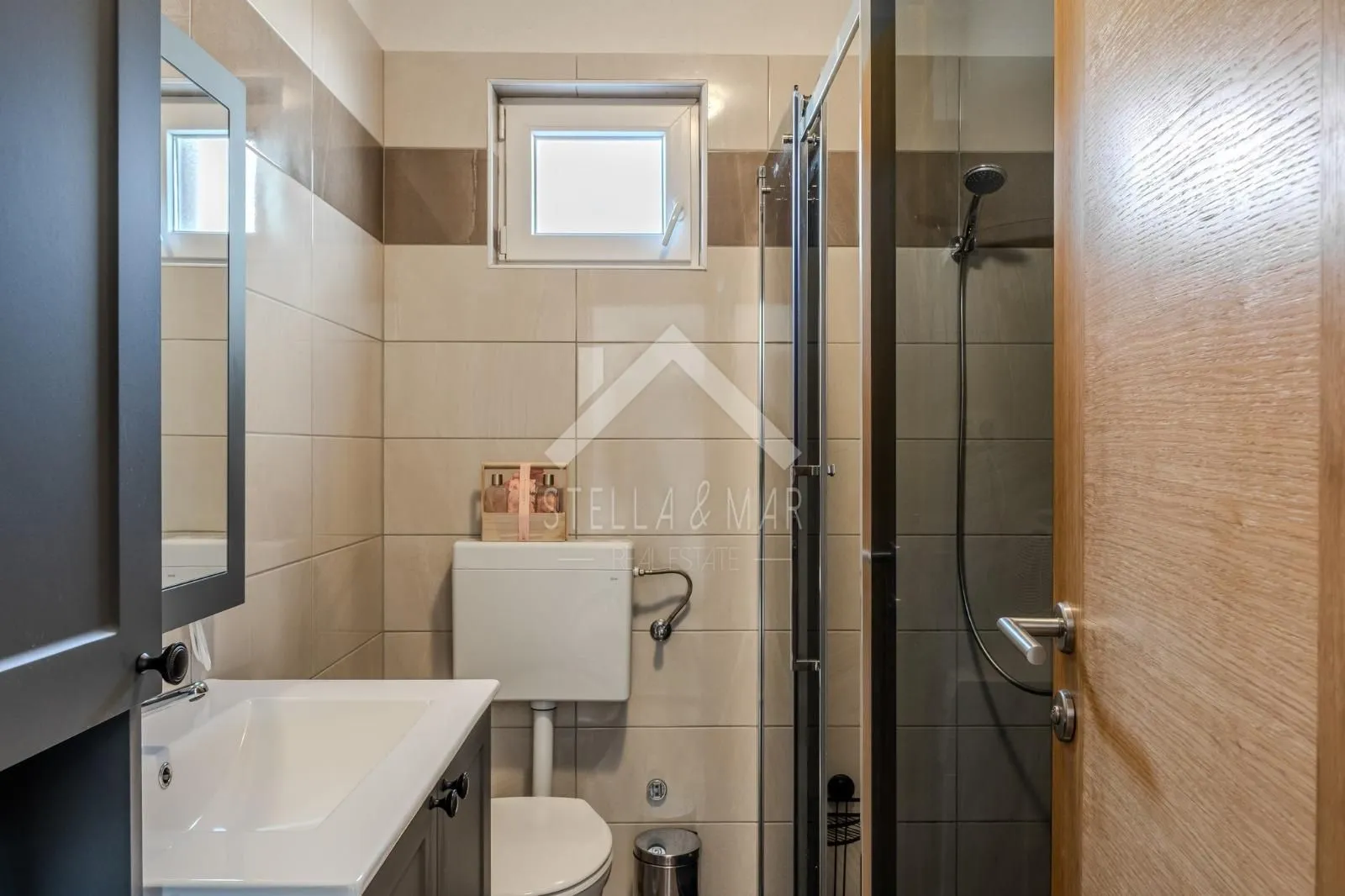 prekrasna villa sa bazenom - posedarje - slika 24