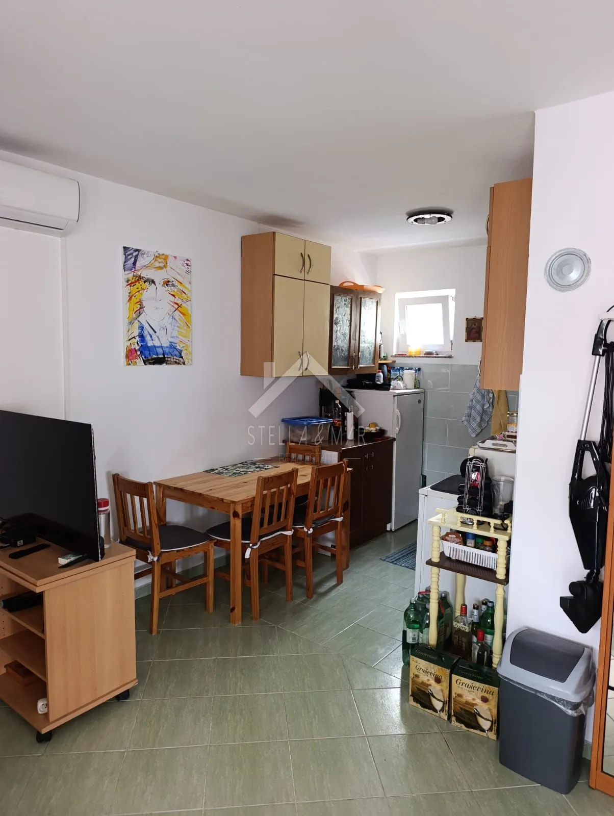 kuća sa dva apartmana, blizina mora - vir - slika 9
