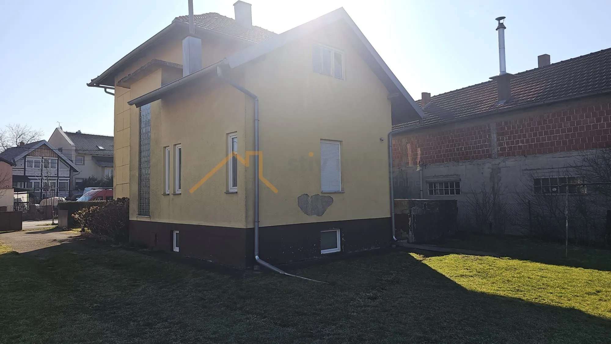 kuća, dugo selo, ulica josipa predavca 200 m2 - slika 3