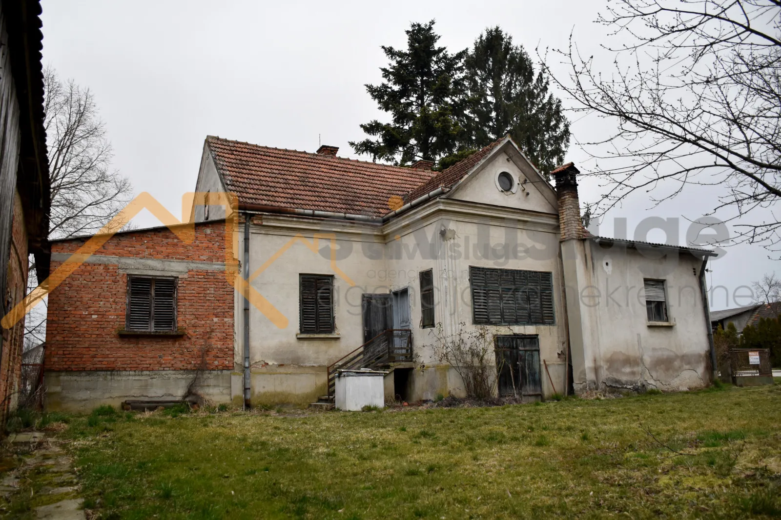 prodaja, kuća sa 2 štale, pomoćnom zgradom i oranicom, lupoglav, - slika 3