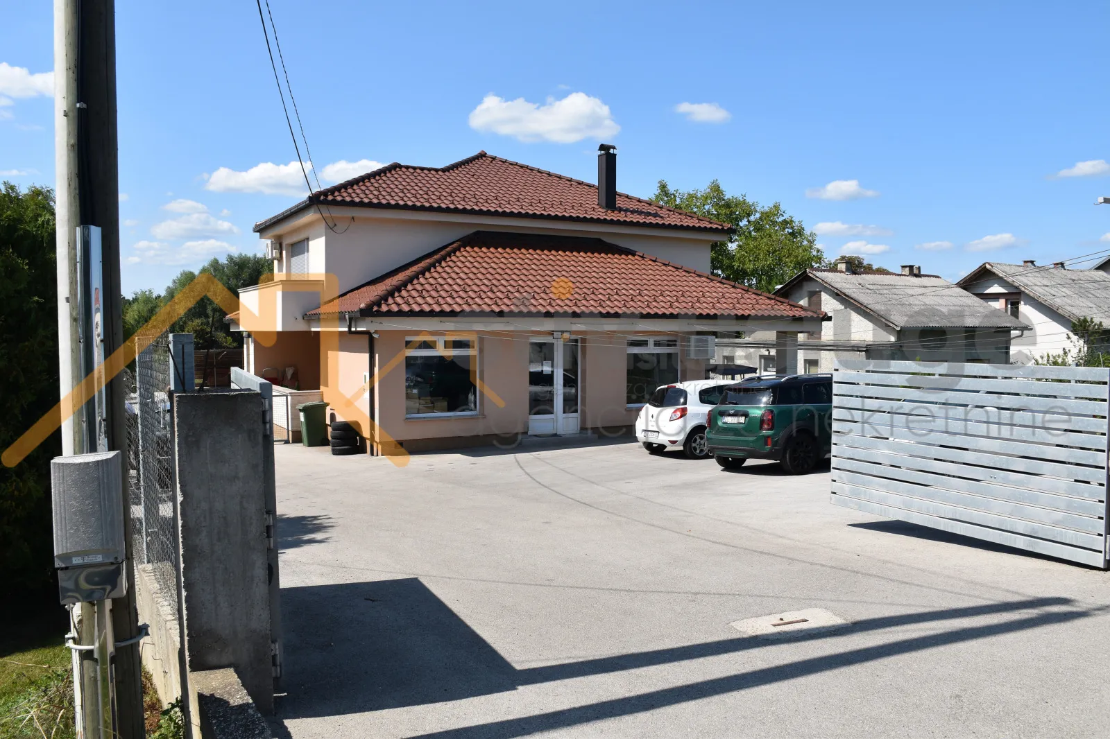 prodaja, stambeno-poslovna zgrada, brckovljani, 363 m2 - slika 5