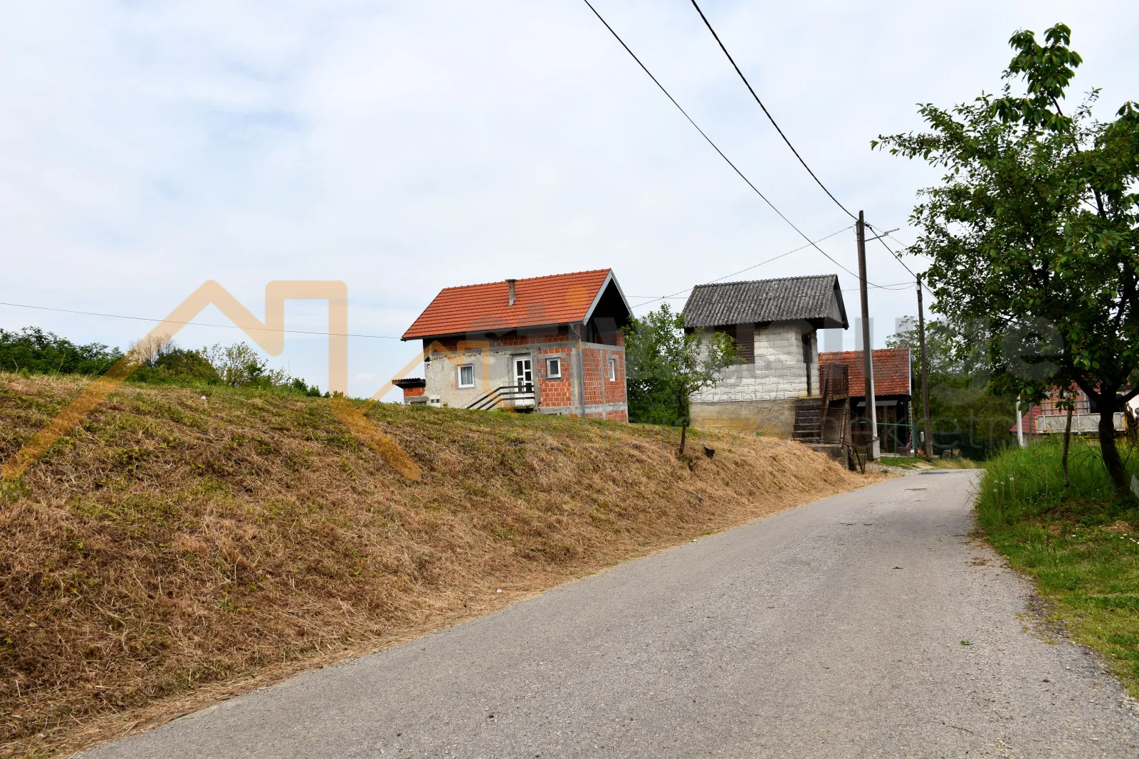 izgrađeno zemljište, klet 12m2, gračec - slika 6