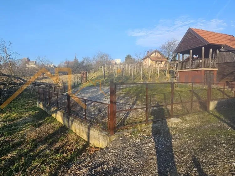vikend kuća 23 m2, martin breg, ulica ključec - slika 4