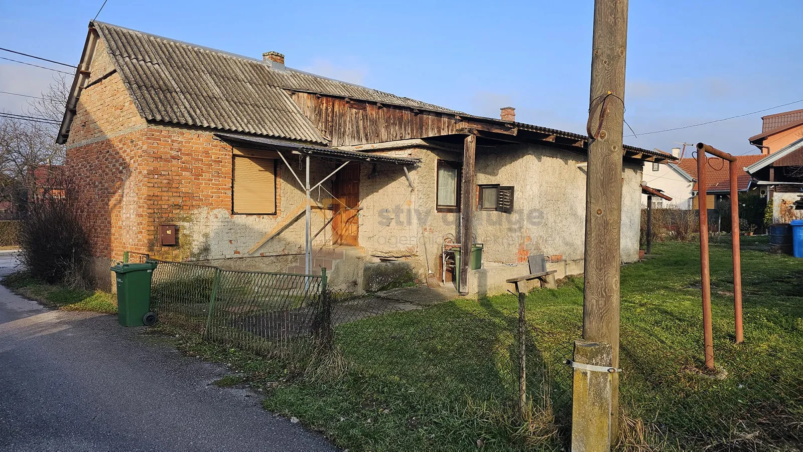 kuća za adaptaciju dugo selo, šaškovečka ulica parcela 402 m² - slika 3