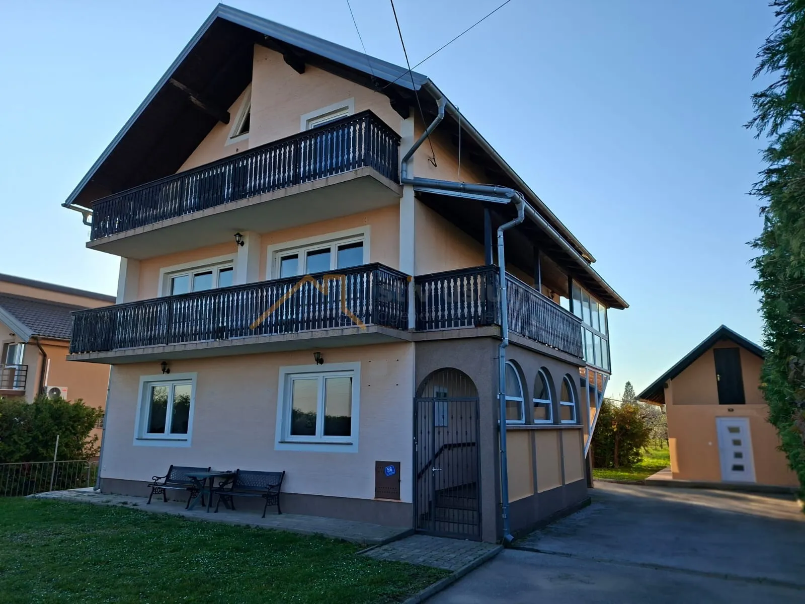 kuća, rugvica, posavska ulica 270 m2 - slika 3