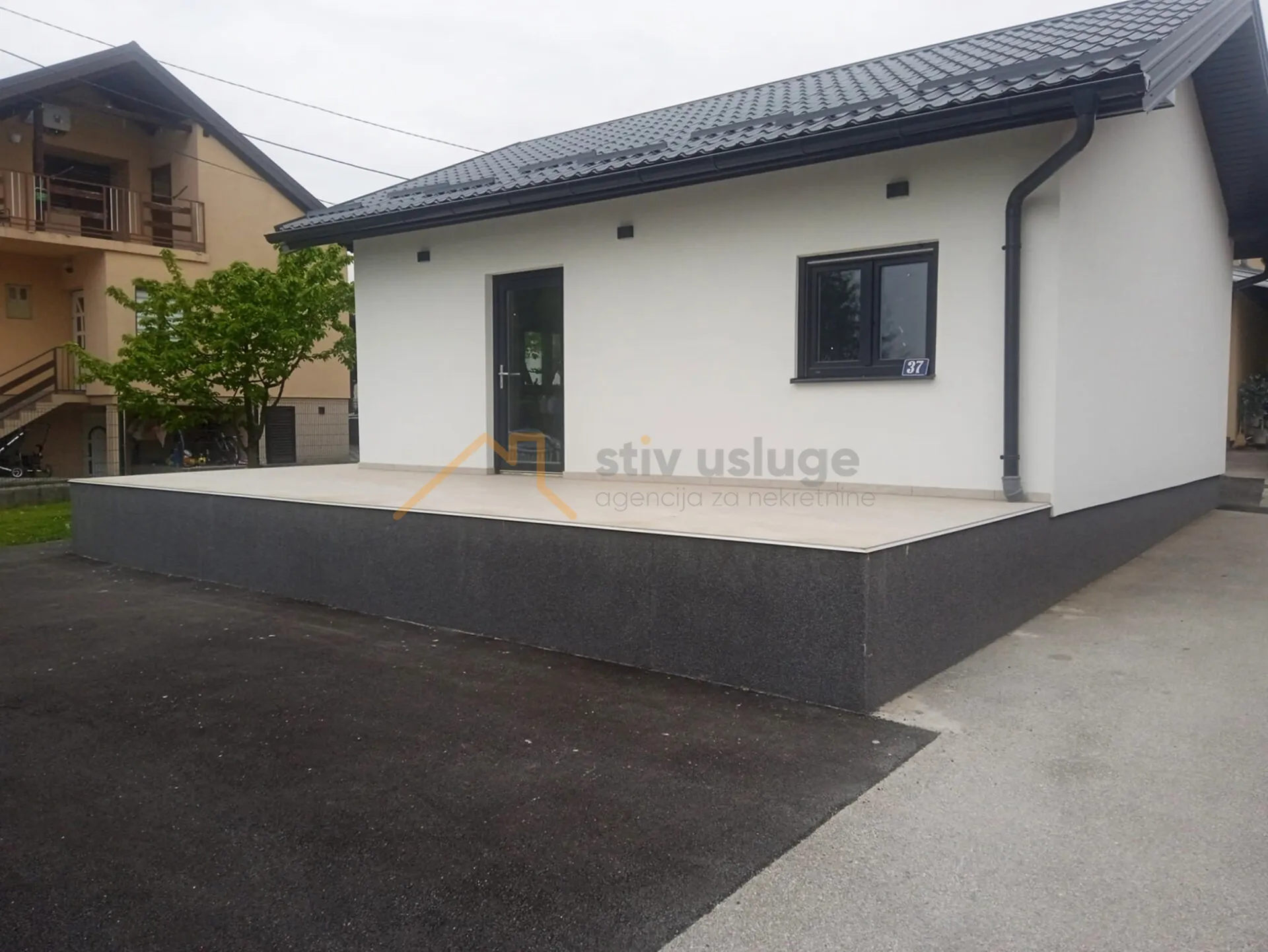 Poslovni prostor u centru Dugog Sela – 47 m² - Dugo Selo - Centar, Dugo Selo