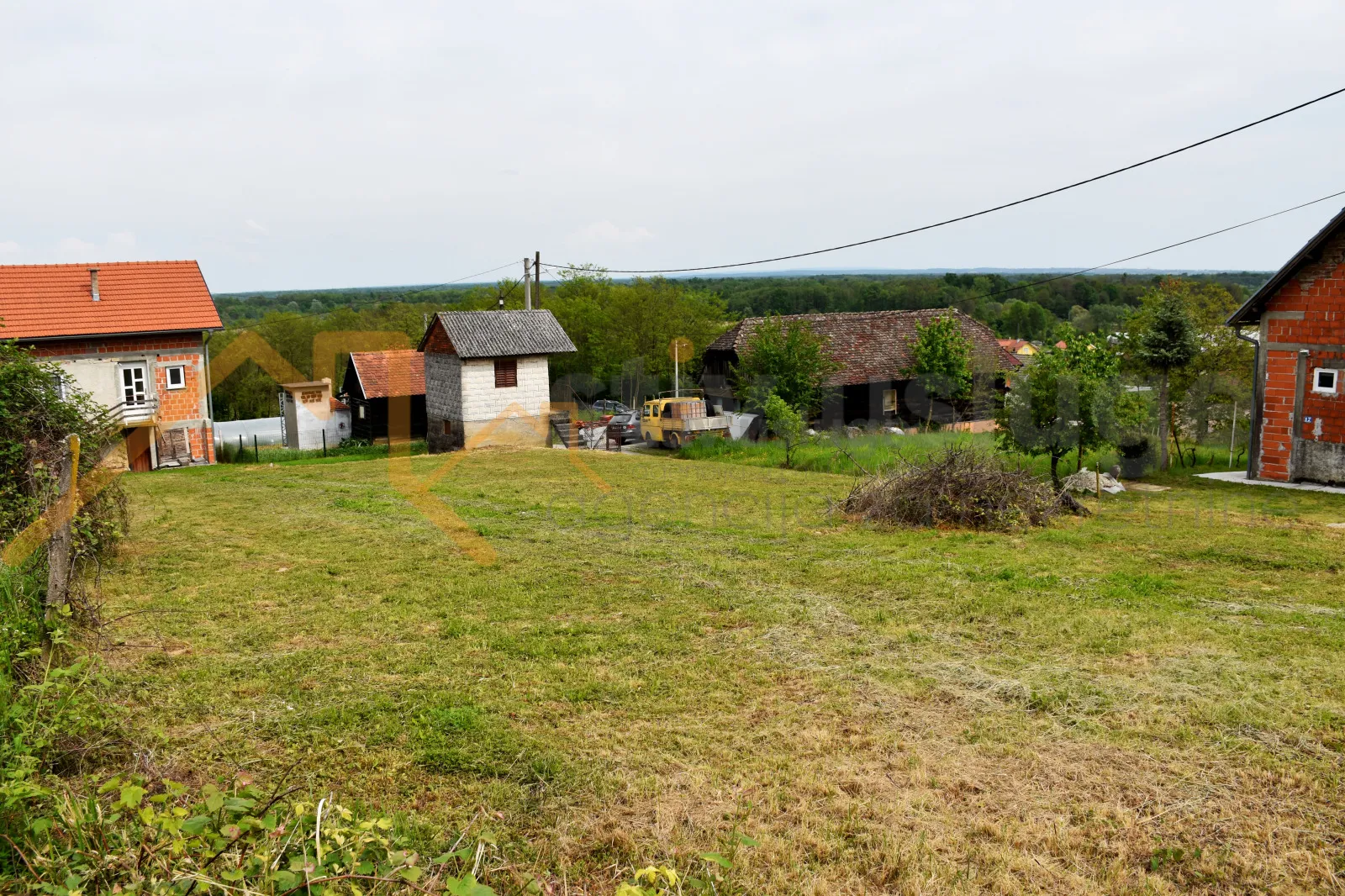 izgrađeno zemljište, klet 12m2, gračec - slika 4