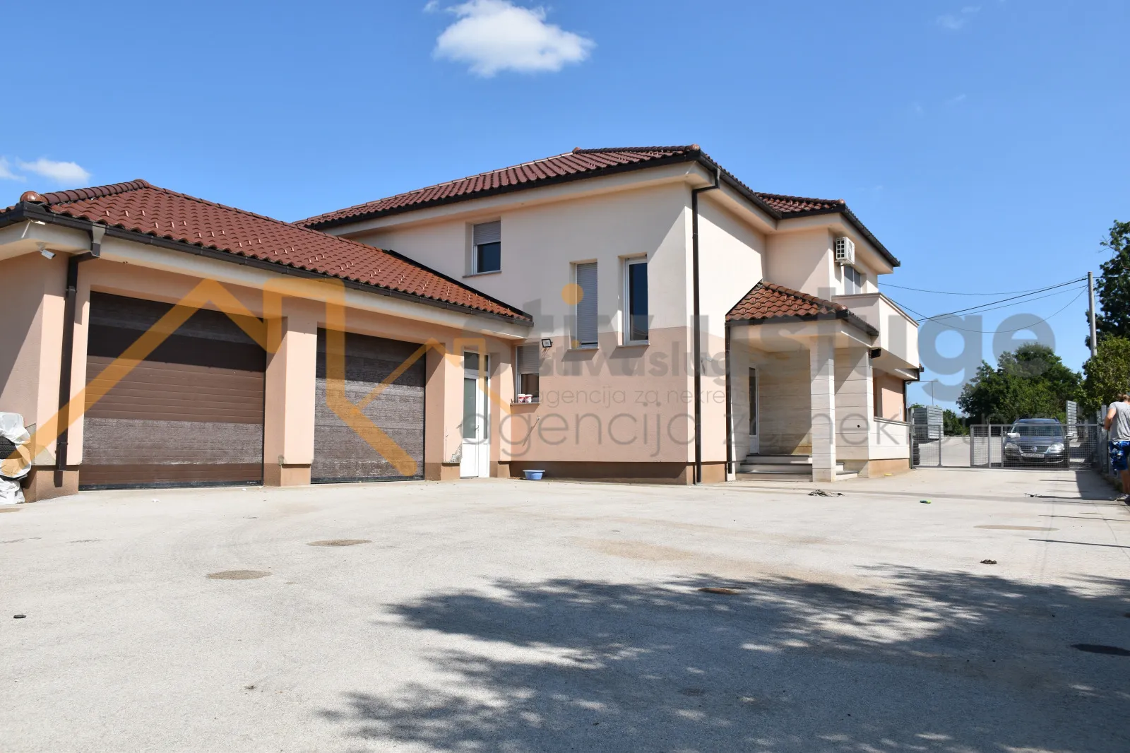 prodaja, stambeno-poslovna zgrada, brckovljani, 363 m2 - slika 3