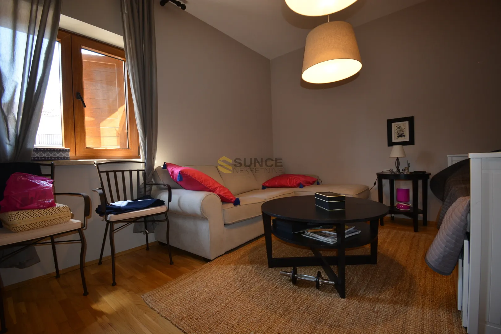 Otok KRK, Malinska, lijepo uređen apartman od 84m2 na dvije eteže, 300 m od mora! - Vantačići, Malinska-Dubašnica