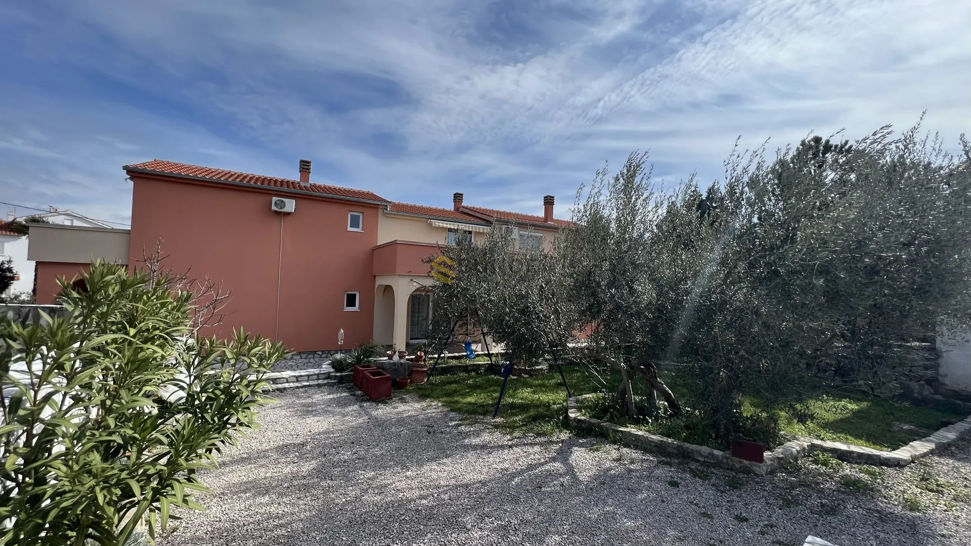 otok krk ,prodaja, samostojeća kuća za odmor s pet apartmana na lijepoj i mirnoj poziciji! - slika 2