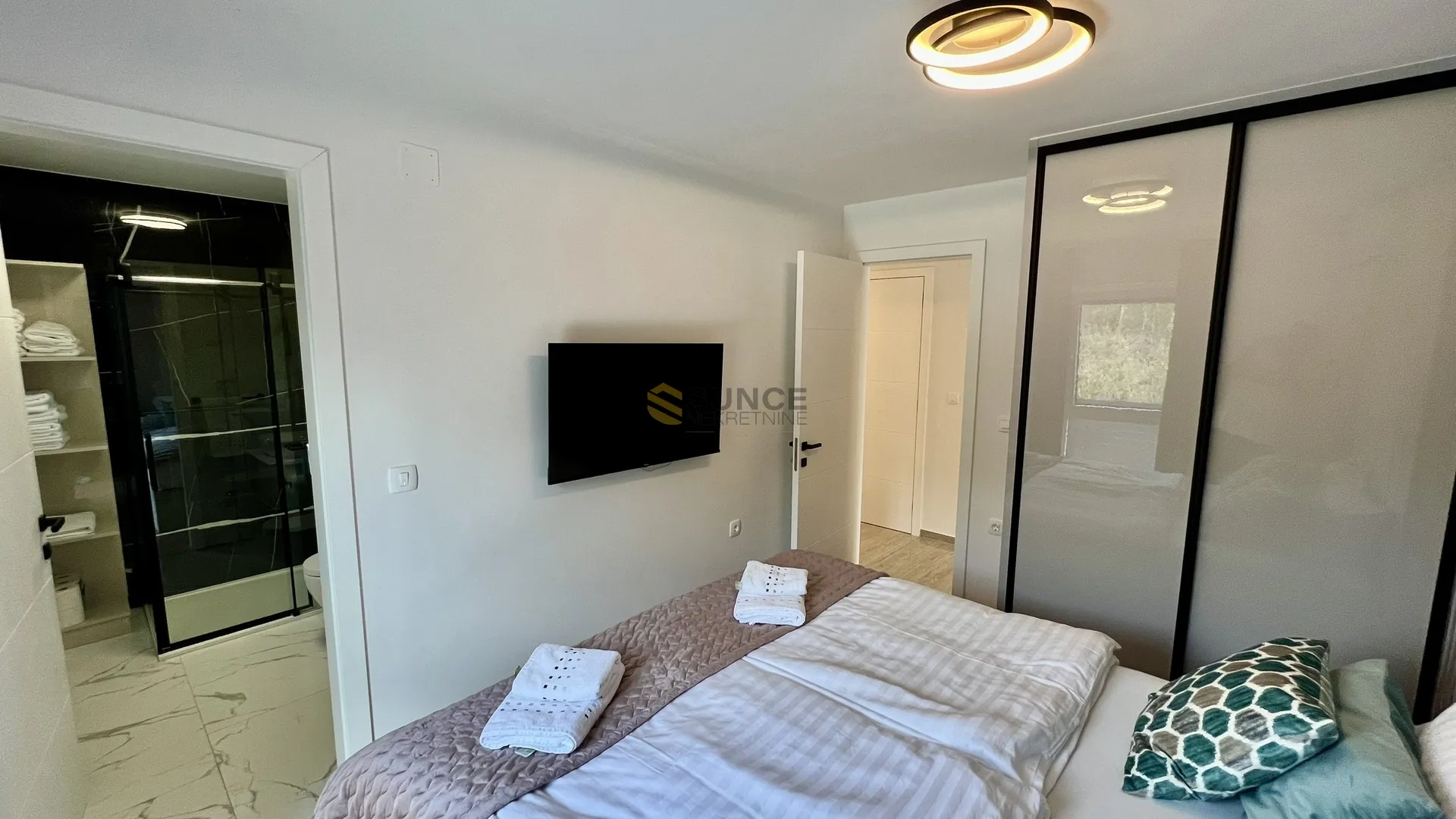 malinska vantačići namješten apartman sa pogledom i bazenom! - slika 18