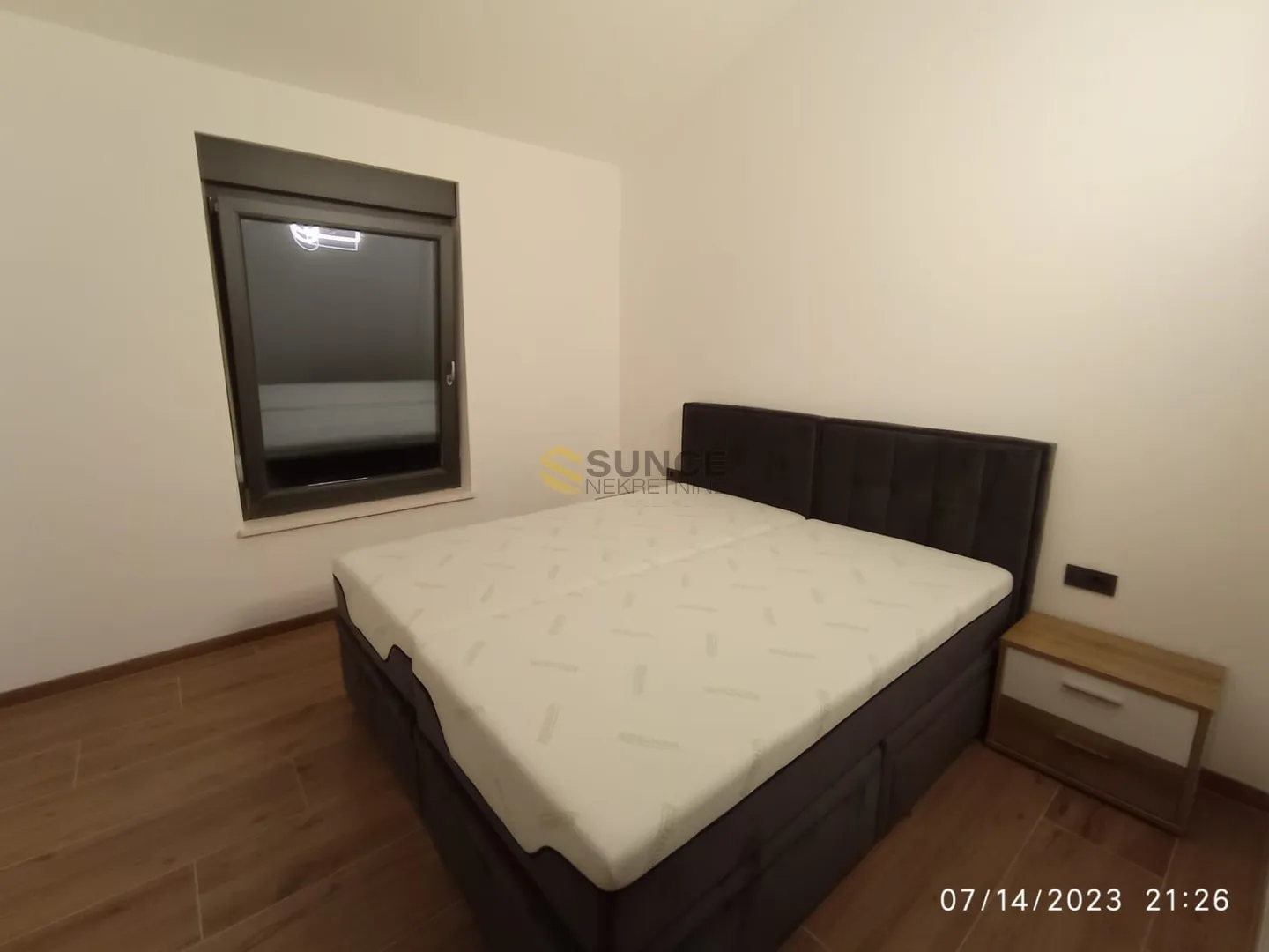 vrbnik, prodaje se nova moderna , kompletno namještena kuća s bazenom!! - slika 15