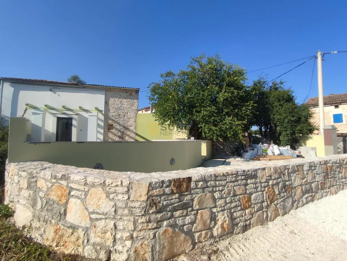 istra, svetvičenat, renovirana stara kamena kuća s bazenom. lijepa i mirna pozicija! - slika 3